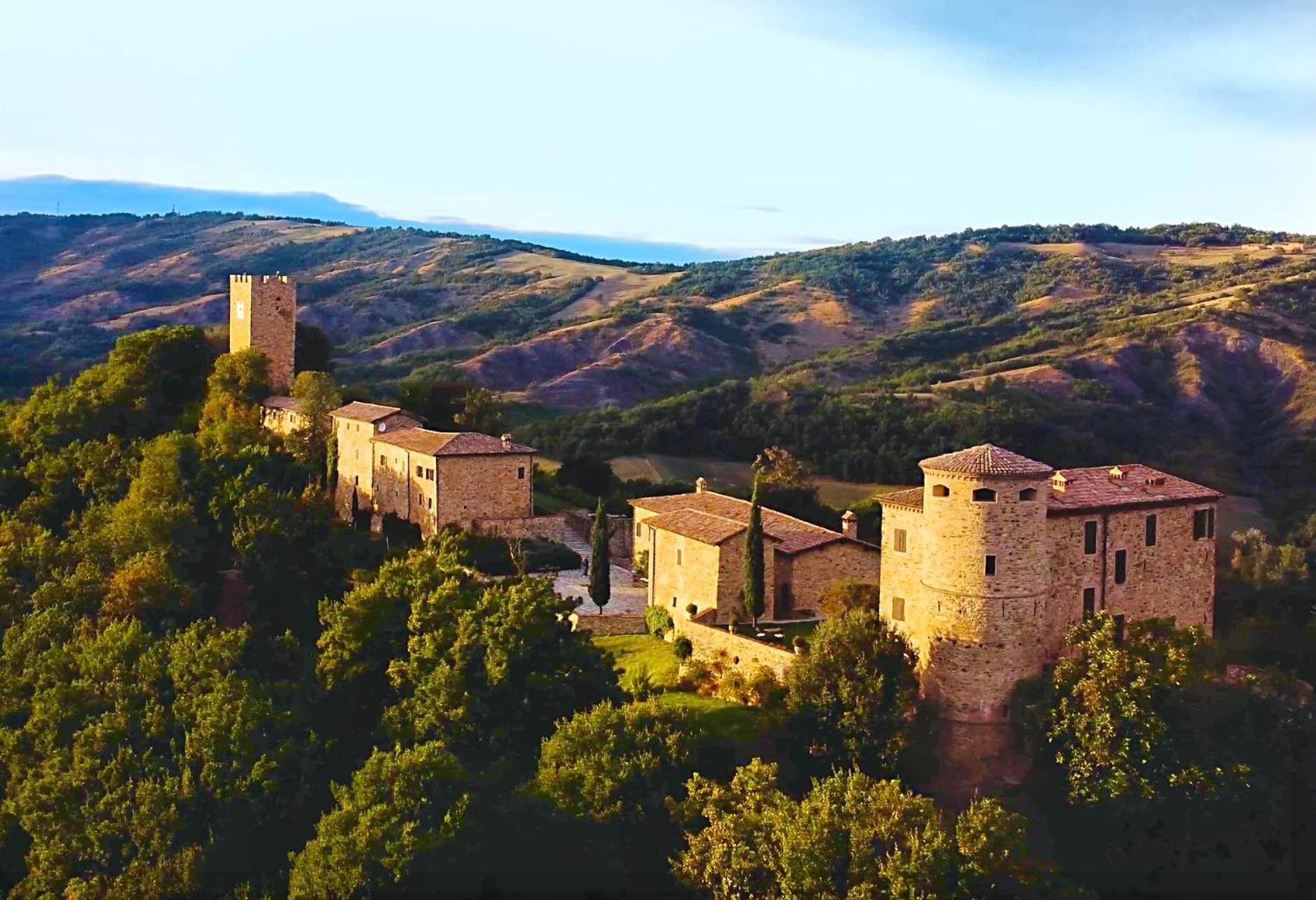 Вілла Castello Di Viano Екстер'єр фото